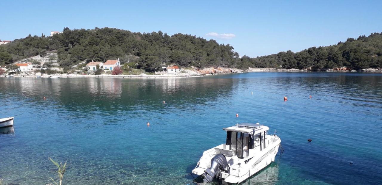 Vivi Studio Apartments Mali Losinj Exterior photo